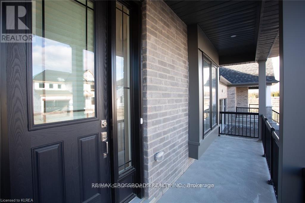 535 Macintosh Grove, Peterborough, Ontario  K9H 0K1 - Photo 4 - X13168610