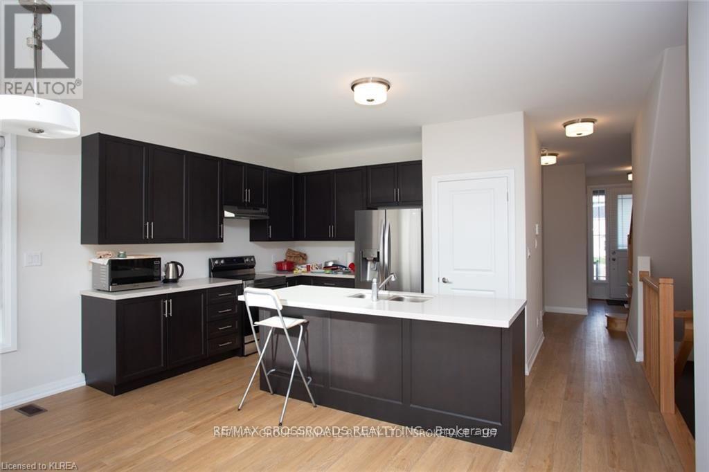 535 Macintosh Grove, Peterborough, Ontario  K9H 0K1 - Photo 9 - X13168610