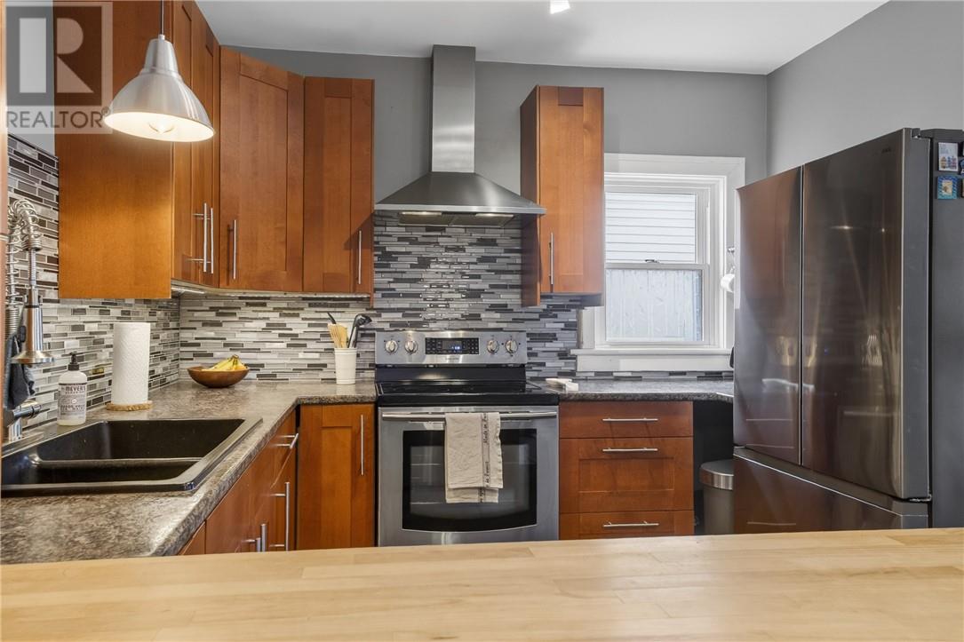 401 Wembley Drive, Sudbury, Ontario  P3E 1P1 - Photo 5 - 2127986