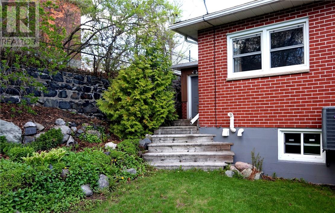 85 Front Street, Sudbury, Ontario  P3E 3K8 - Photo 59 - 2126587
