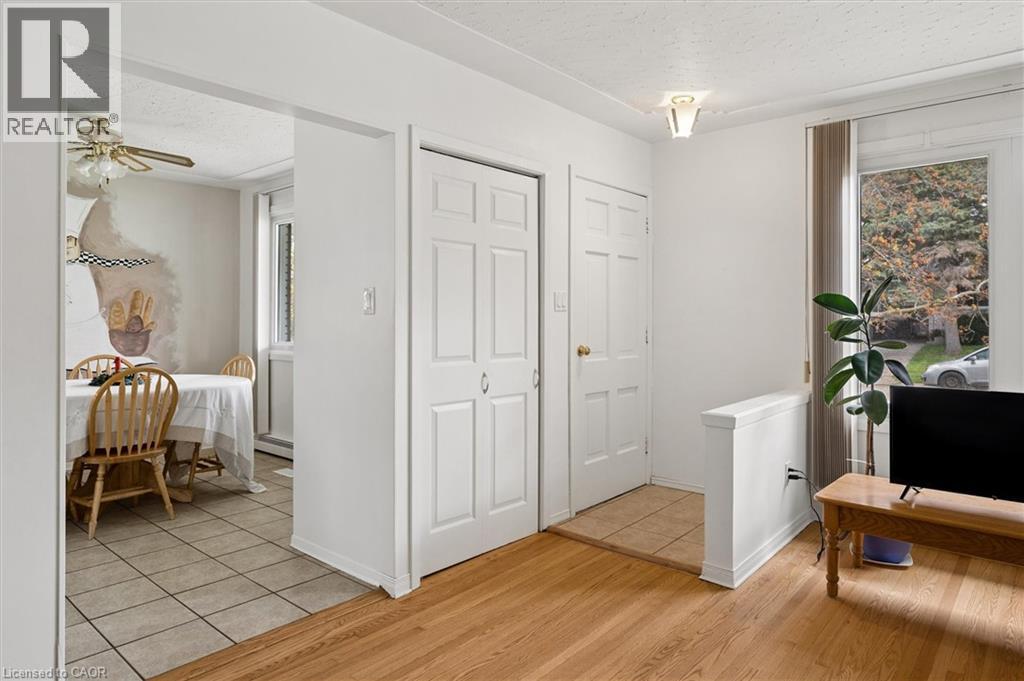 26 Tutton Place, Cambridge, Ontario  N1R 4S8 - Photo 6 - 40833135