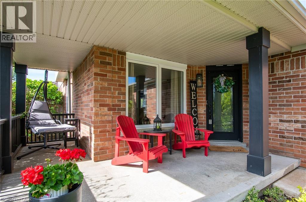31 Adler Drive, Cambridge, Ontario  N3C 4J9 - Photo 3 - 40832926