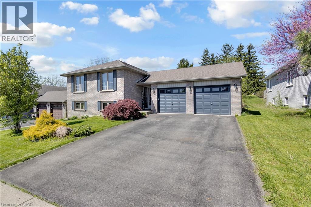 47 Sunnyside Drive, St. George, Ontario  N0E 1N0 - Photo 2 - 40829102