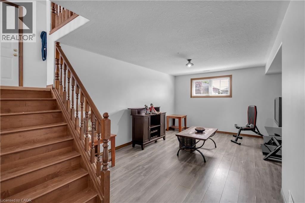 47 Sunnyside Drive, St. George, Ontario  N0E 1N0 - Photo 21 - 40829102