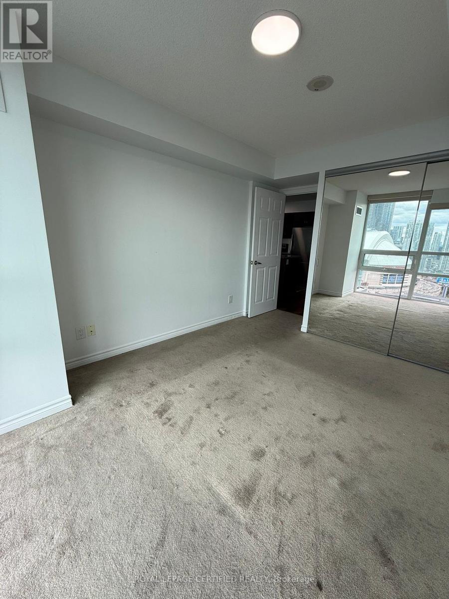 2915 - 19 Grand Trunk Crescent, Toronto, Ontario  M5J 3A4 - Photo 15 - C12948324