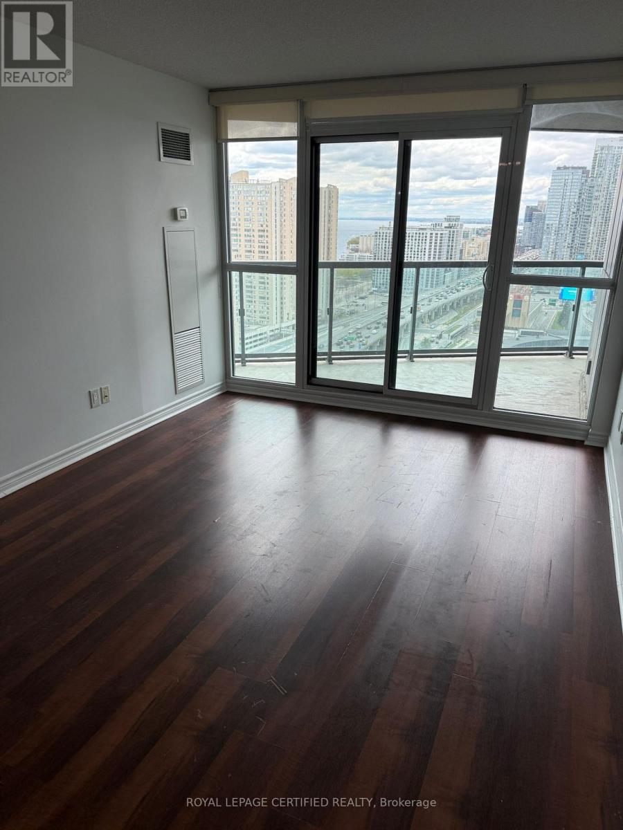 2915 - 19 Grand Trunk Crescent, Toronto, Ontario  M5J 3A4 - Photo 5 - C12948324