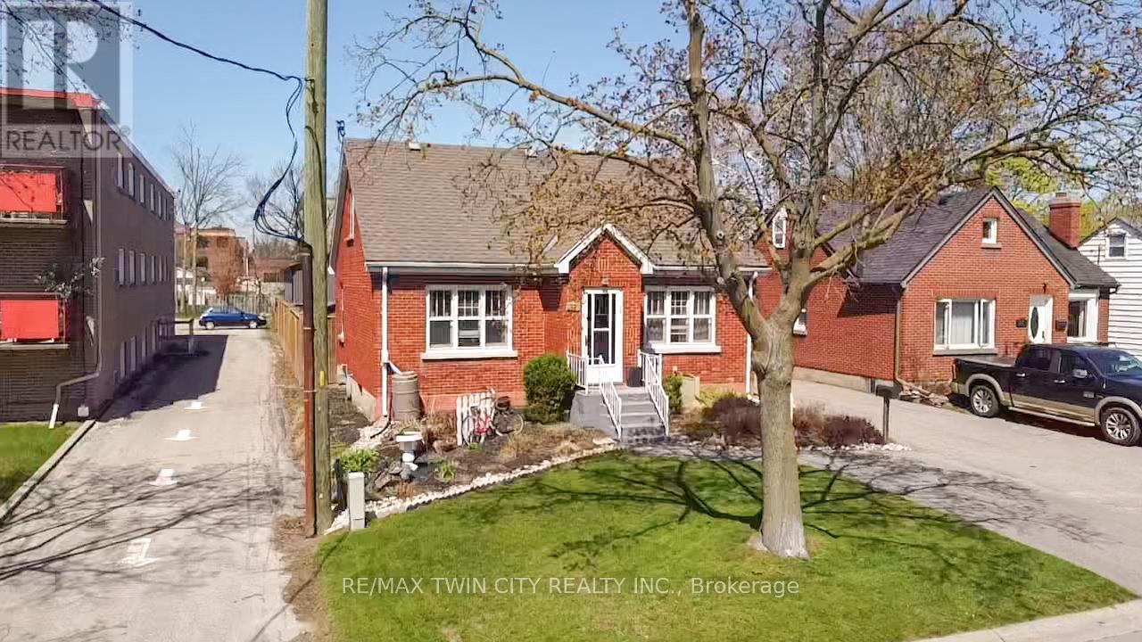 32 Fulton Street, Brantford, Ontario  N3R 4E5 - Photo 44 - X13041884