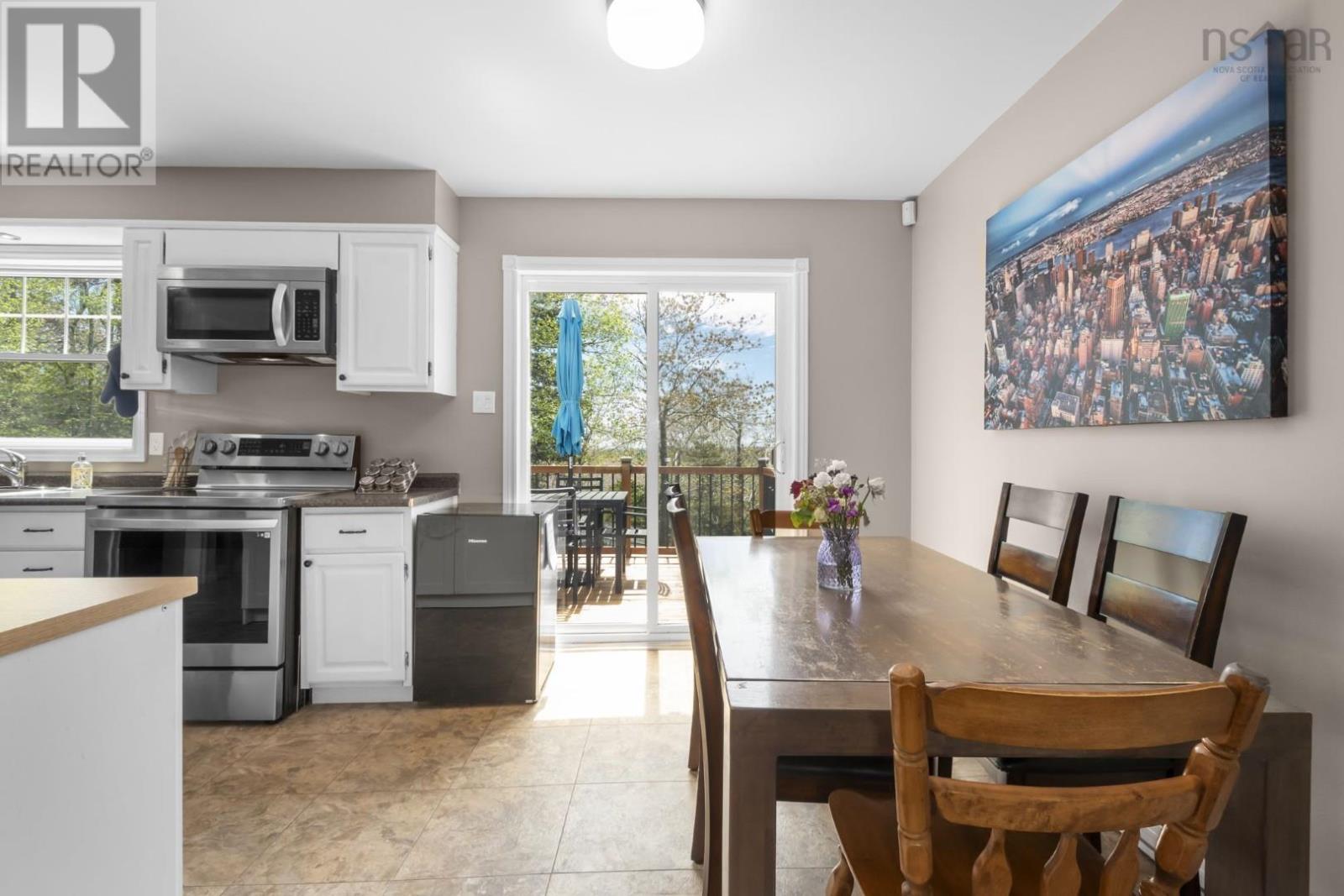 45 Regal Road, Dartmouth, Nova Scotia  B2W 4E9 - Photo 8 - 202611988