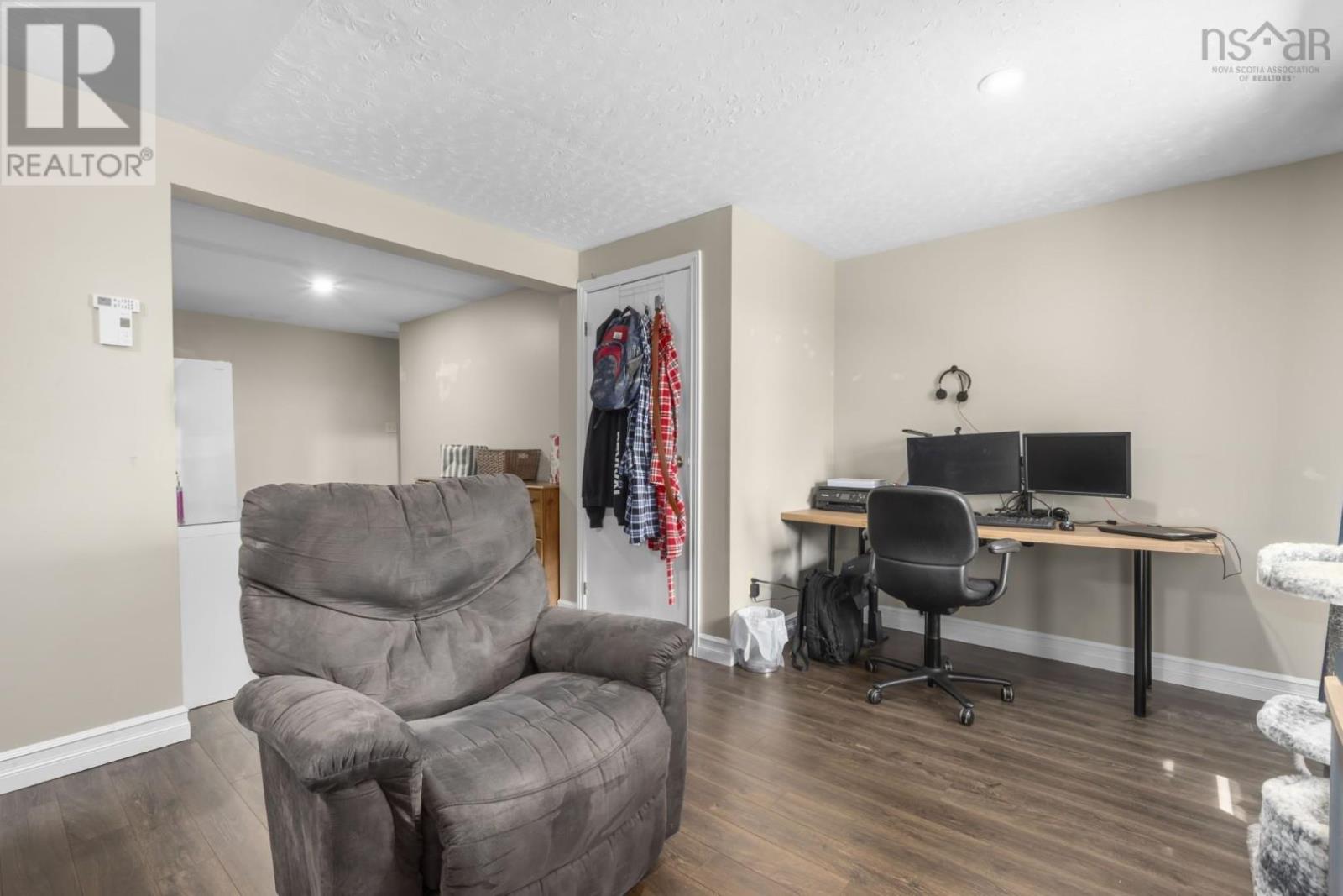 45 Regal Road, Dartmouth, Nova Scotia  B2W 4E9 - Photo 25 - 202611988