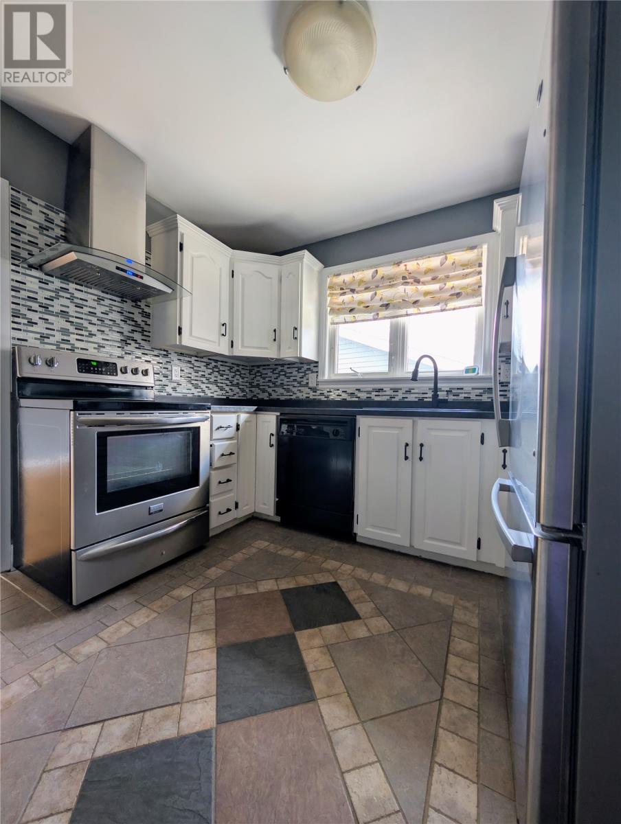 60 Grandy Avenue, Gander, Newfoundland & Labrador A1V 1B4 - Photo 7 - 1297964