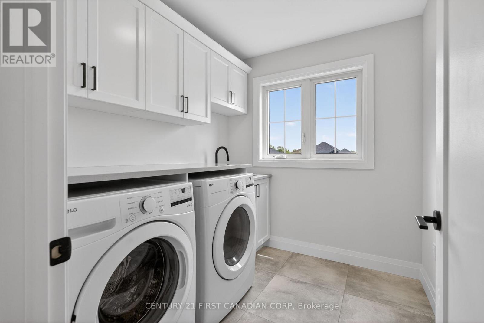 61 Hardy Drive, Strathroy-Caradoc, Ontario  N7G 0G2 - Photo 28 - X13168794