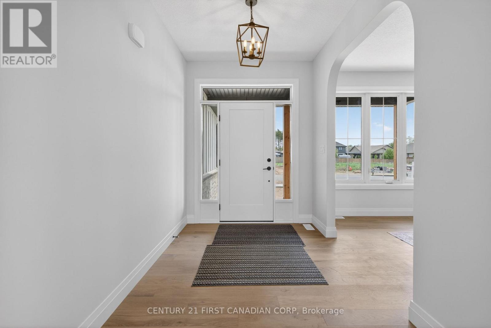 61 Hardy Drive, Strathroy-Caradoc, Ontario  N7G 0G2 - Photo 4 - X13168794