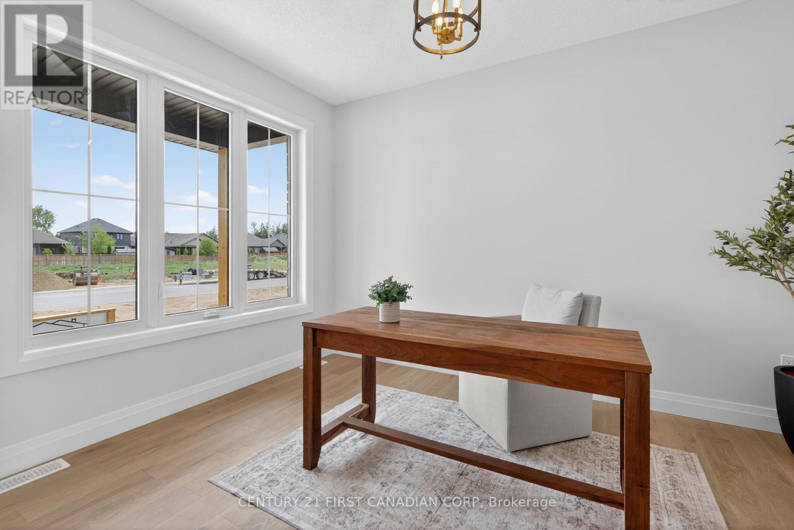 61 Hardy Drive, Strathroy-Caradoc, Ontario  N7G 0G2 - Photo 6 - X13168794