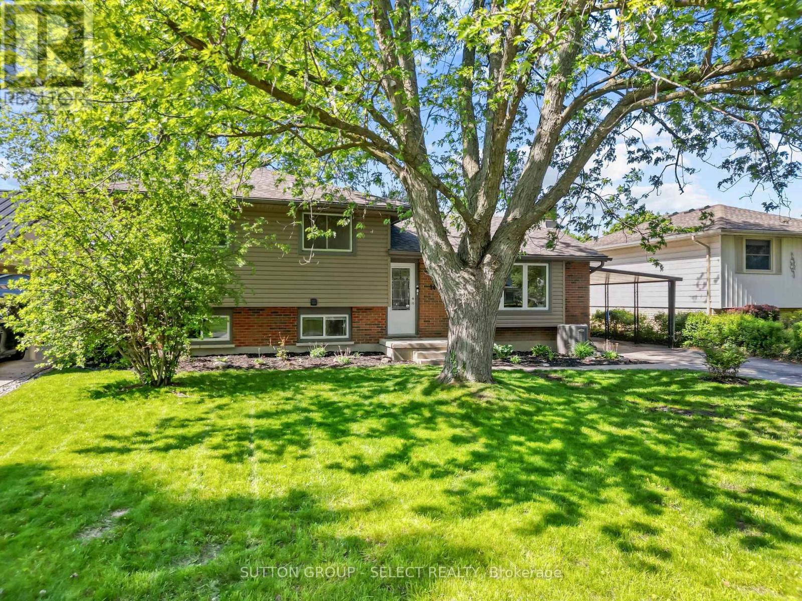 14 Notre Dame Crescent, London South, Ontario  N6J 2G1 - Photo 2 - X13168832