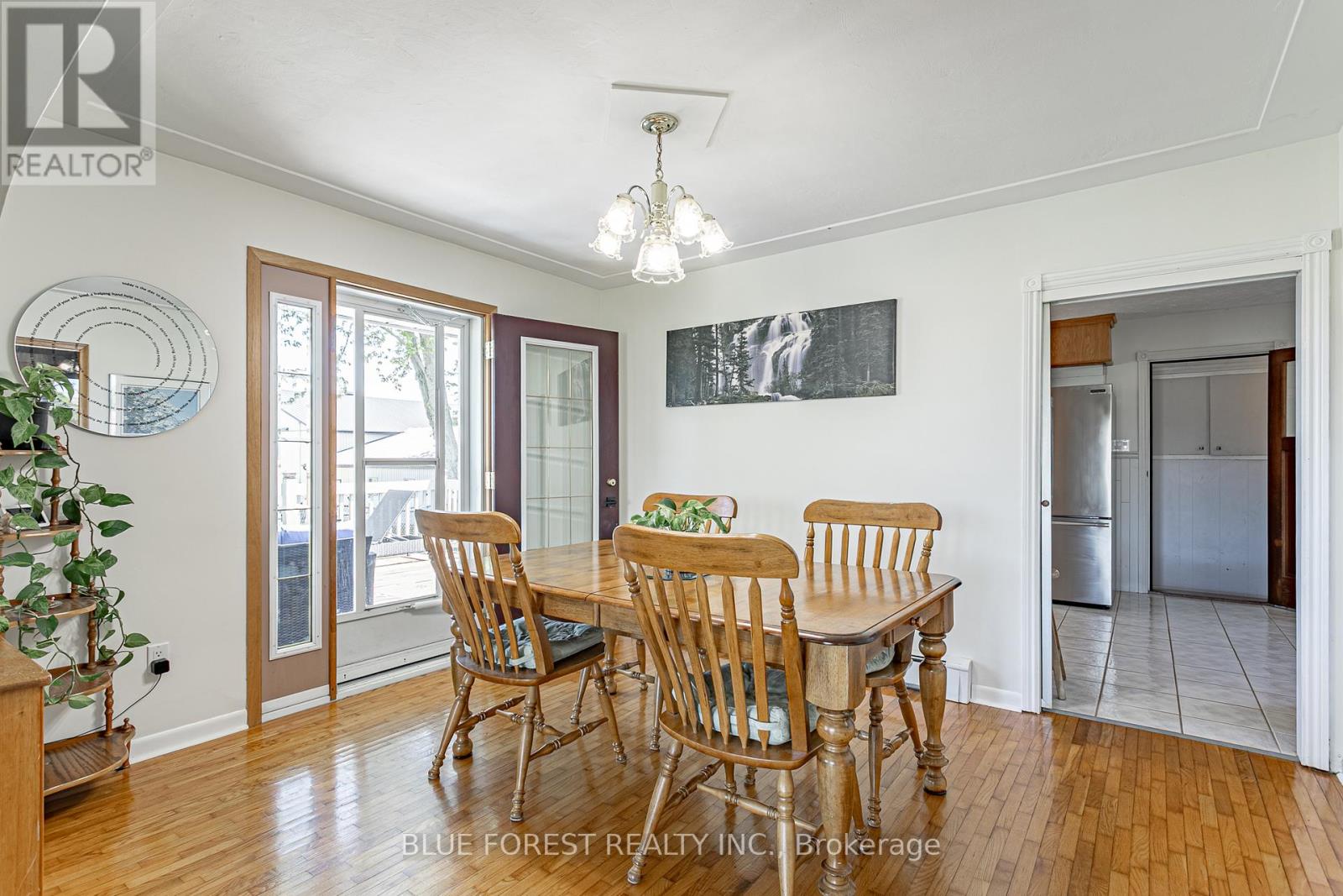 48449 Jamestown Line, Malahide, Ontario  N5H 2R2 - Photo 6 - X13168834