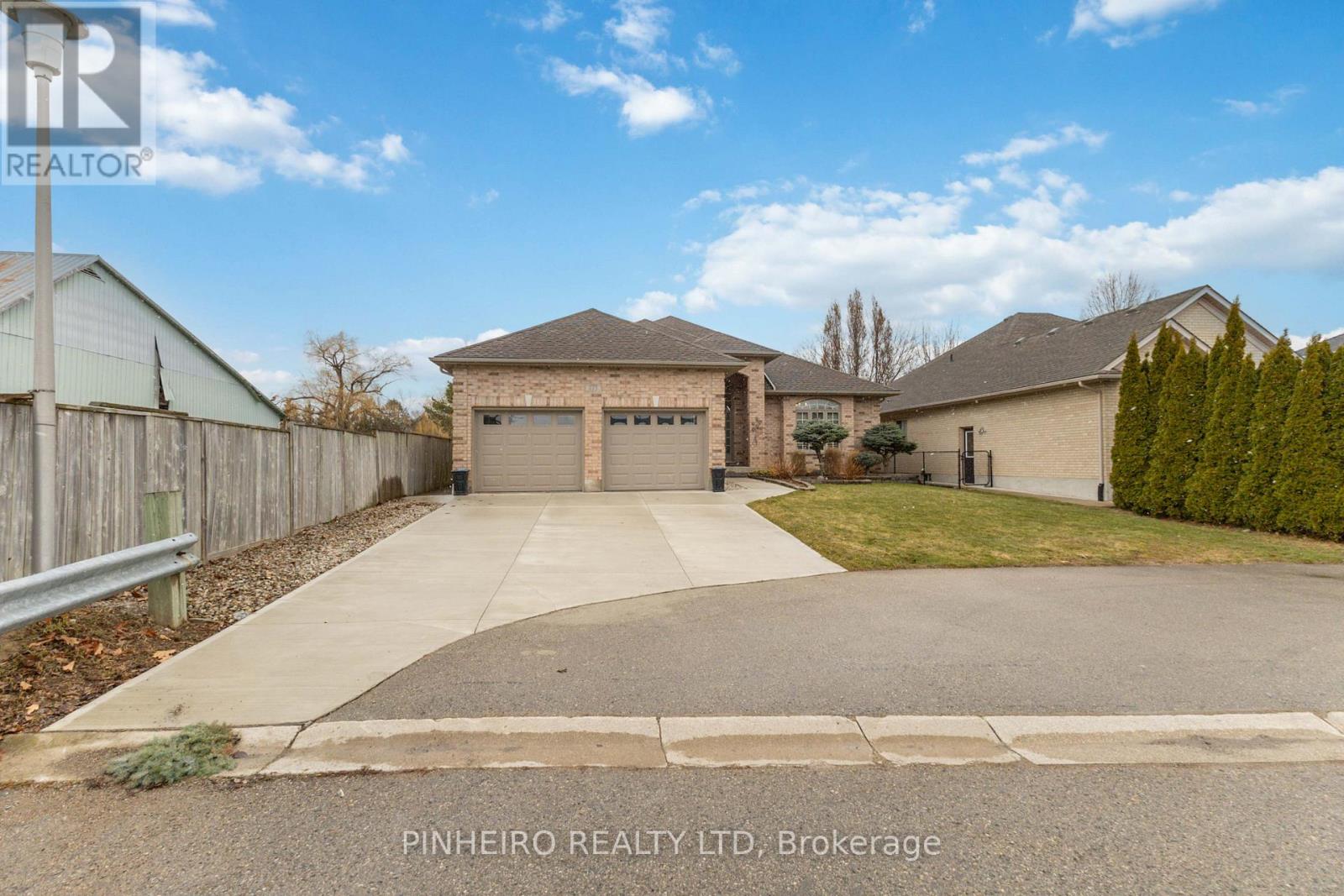 223 Birchmount Street, London South, Ontario  N6K 4X8 - Photo 1 - X13168872