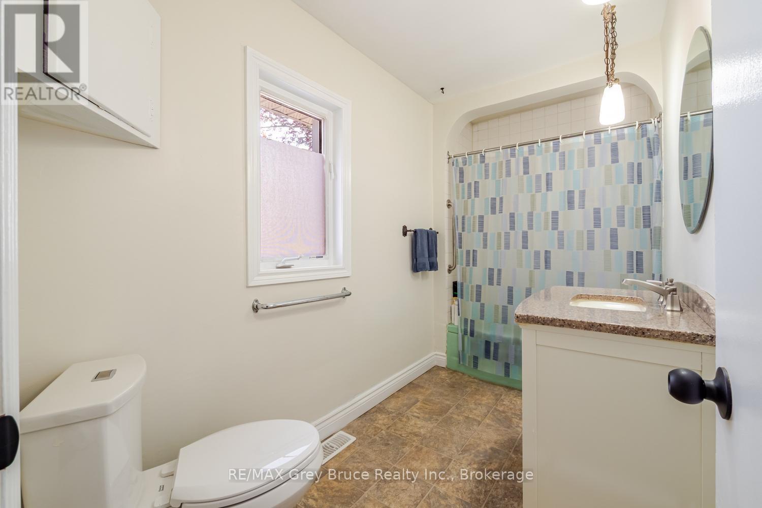 129 3rd A Street W, Owen Sound, Ontario N4K 3J6 - Photo 18 - X13168702