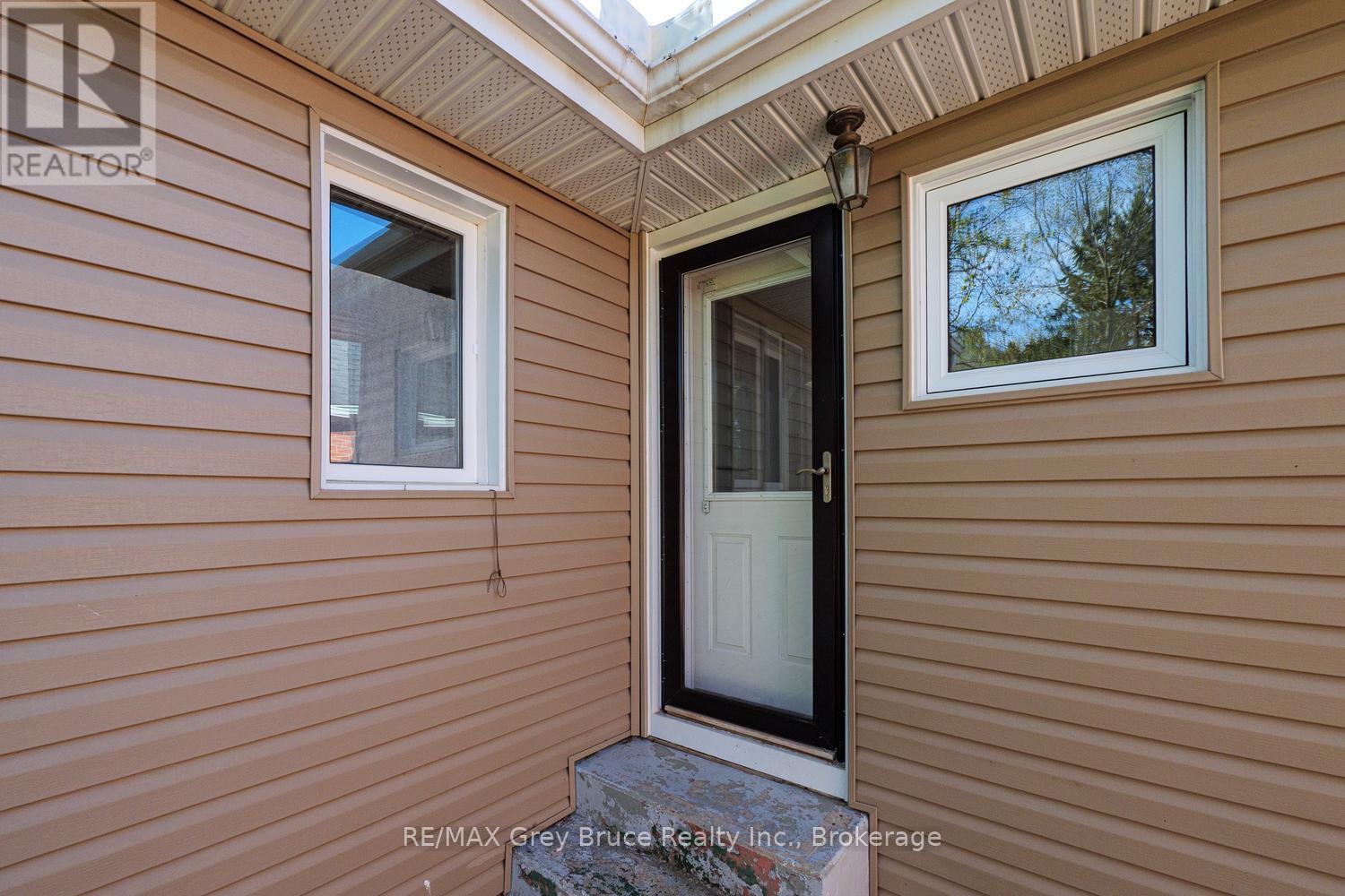 129 3rd A Street W, Owen Sound, Ontario N4K 3J6 - Photo 41 - X13168702