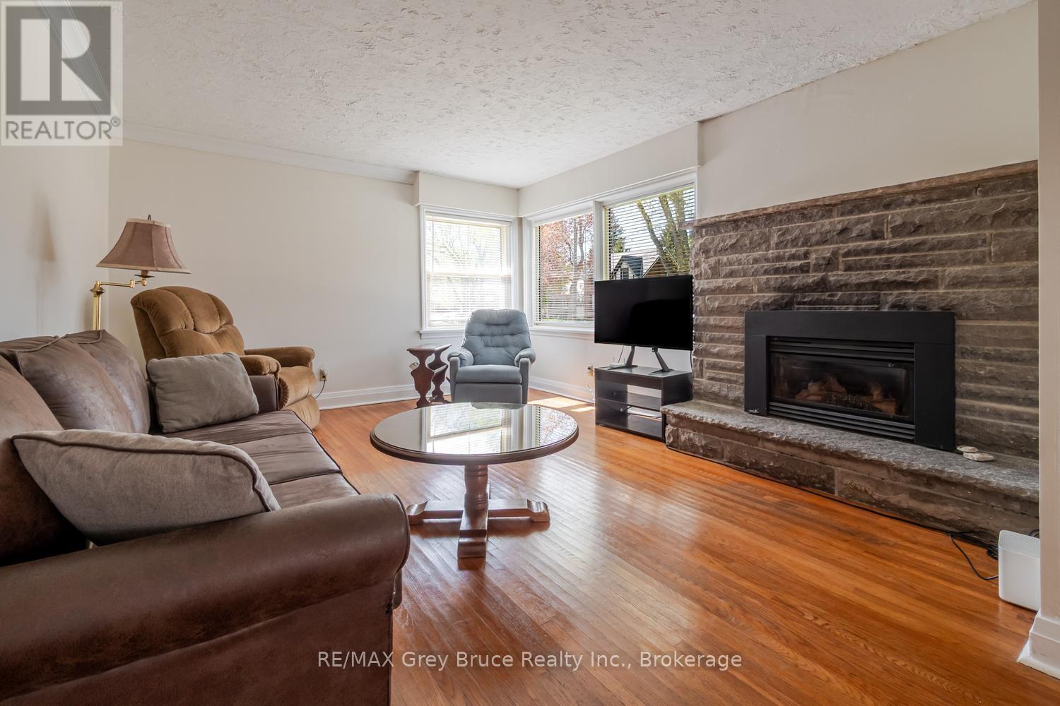 129 3rd A Street W, Owen Sound, Ontario N4K 3J6 - Photo 7 - X13168702