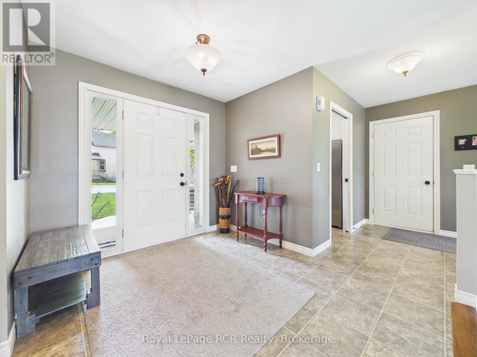 75 Alfred Street W, North Huron, Ontario N0G 2W0 - Photo 3 - X13168714