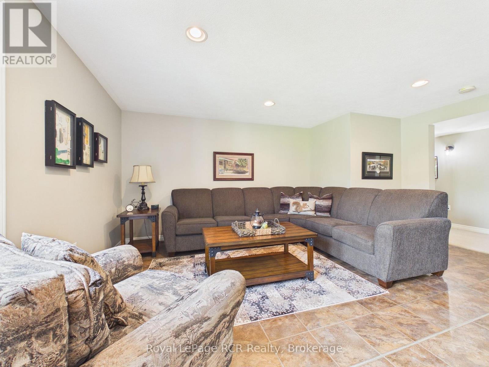 75 Alfred Street W, North Huron, Ontario N0G 2W0 - Photo 30 - X13168714