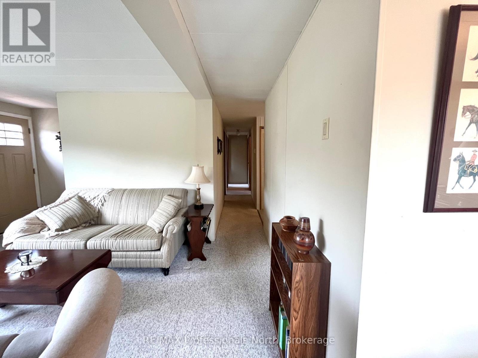 1094 Seventh Lane, Minden Hills, Ontario K0M 2K0 - Photo 36 - X13168846