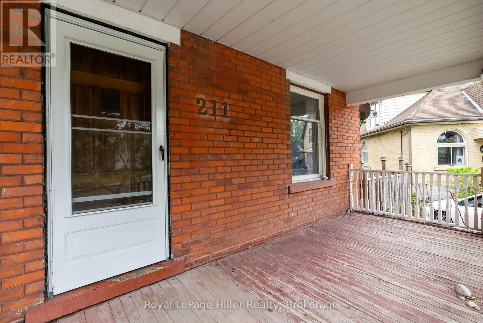 211 Nelson Street, Stratford, Ontario N5A 2K4 - Photo 5 - X13168888