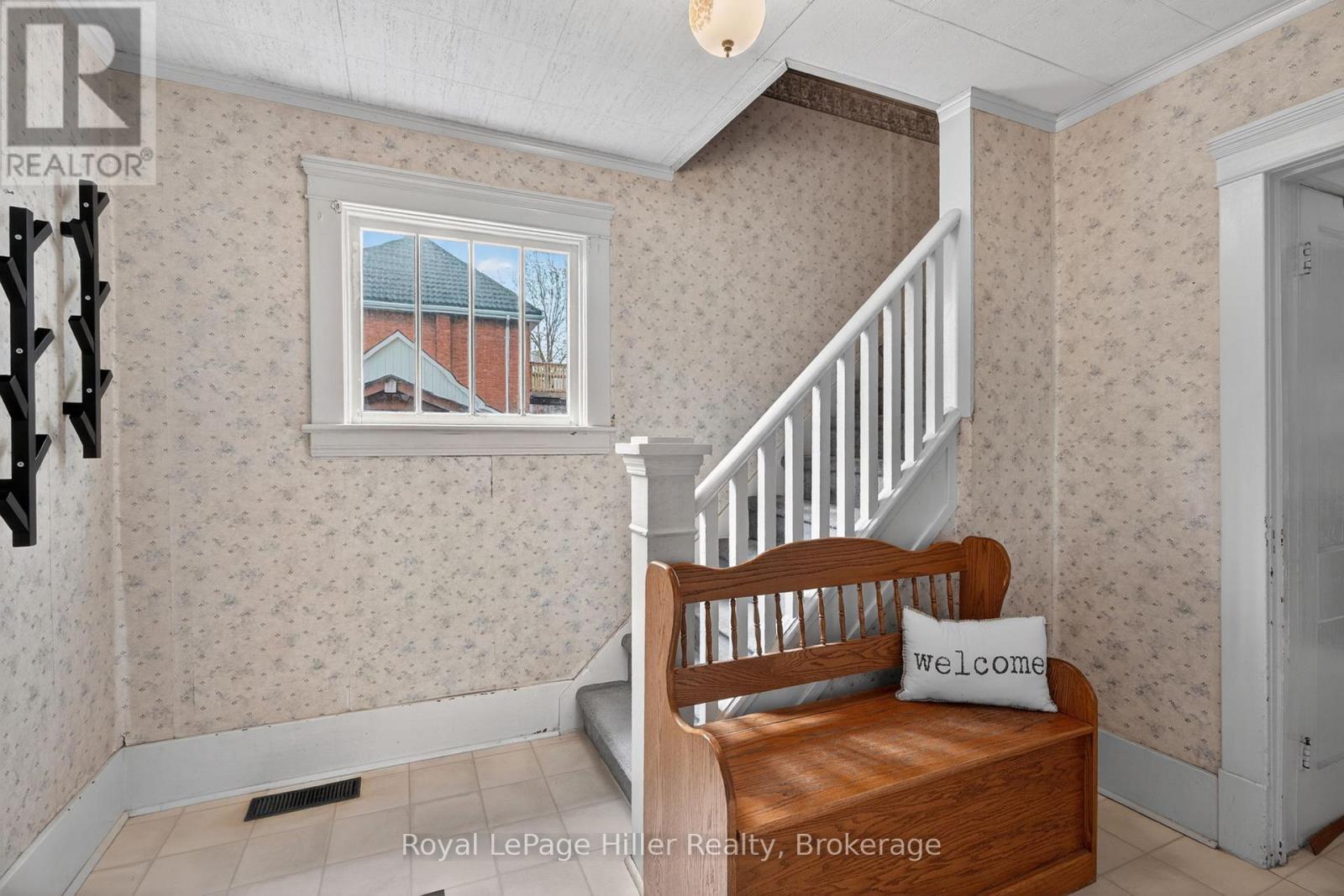 211 Nelson Street, Stratford, Ontario N5A 2K4 - Photo 8 - X13168888
