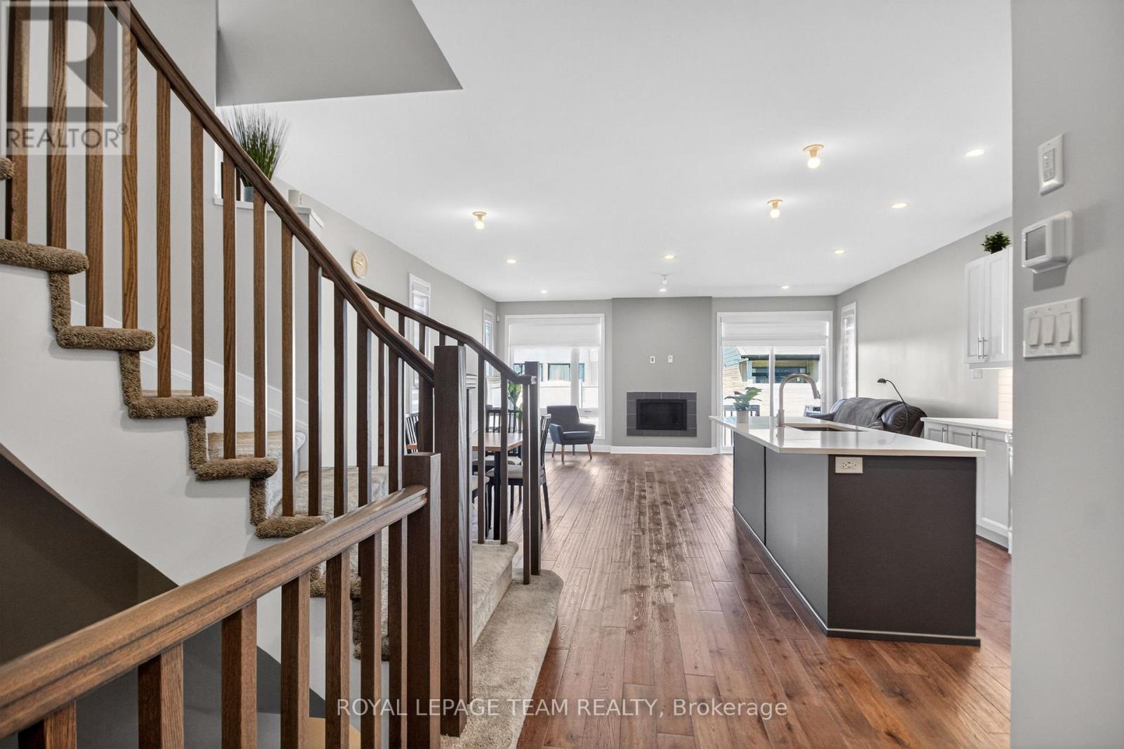 50 Thunderbolt Street, Ottawa, Ontario  K2V 0L9 - Photo 4 - X13168774
