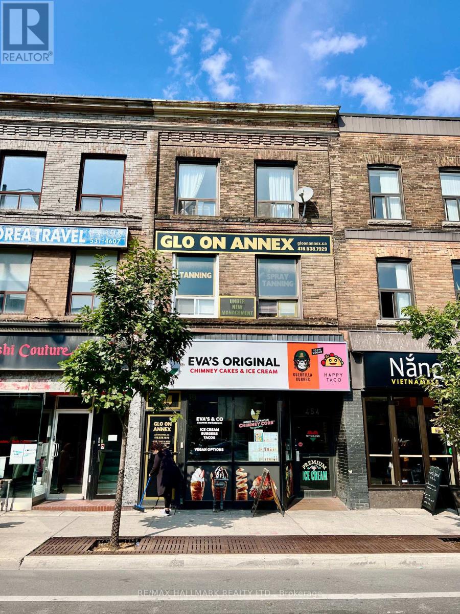 1 - 454 Bloor Street W, Toronto, Ontario  M5S 1X8 - Photo 10 - C13168720