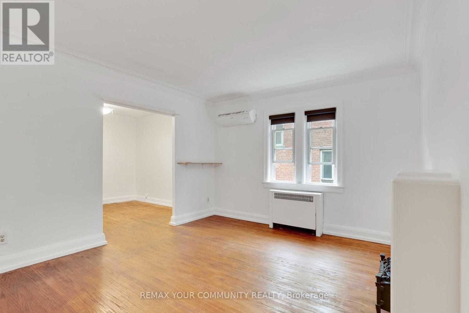 2nd Floor - 864 Millwood Road N, Toronto, Ontario  M4G 1W6 - Photo 2 - C13168814
