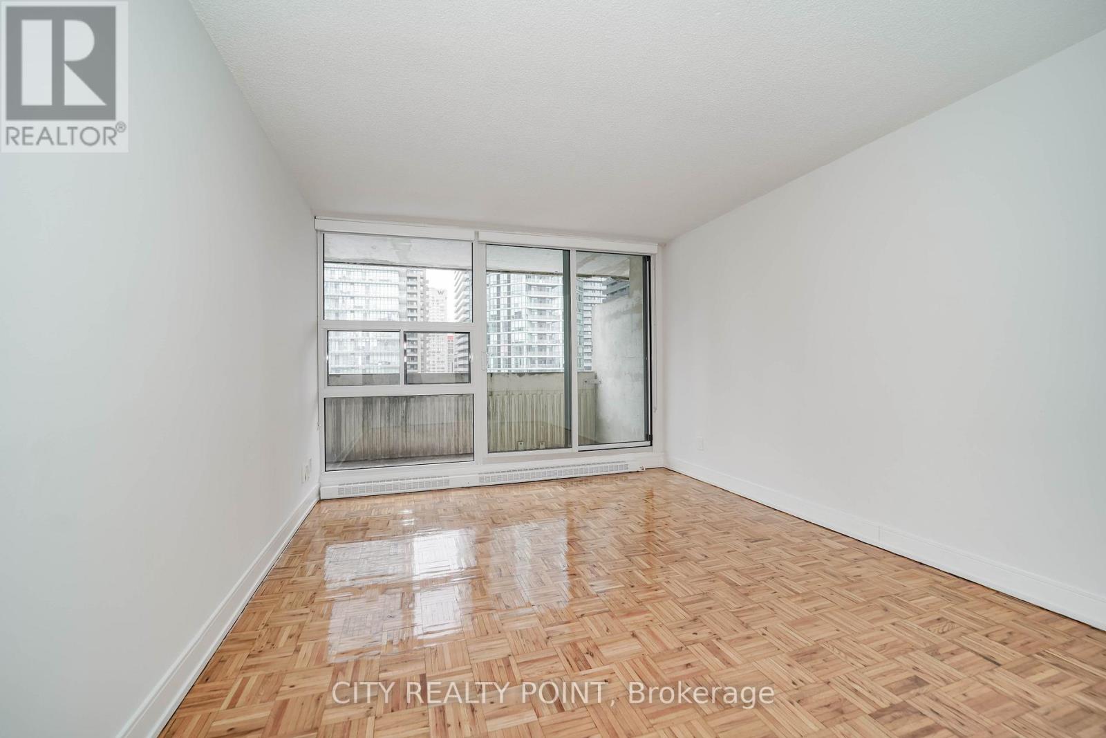 1009 - 33 Isabella Street, Toronto, Ontario  M4Y 2P7 - Photo 5 - C13168828