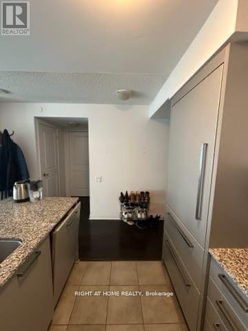 1111 - 5162 Yonge Street N, Toronto, Ontario  M2N 0E9 - Photo 3 - C13168854