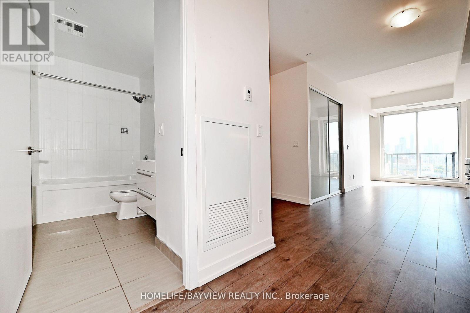 1009 - 297 College Street, Toronto, Ontario  M5T 1S2 - Photo 29 - C13168948