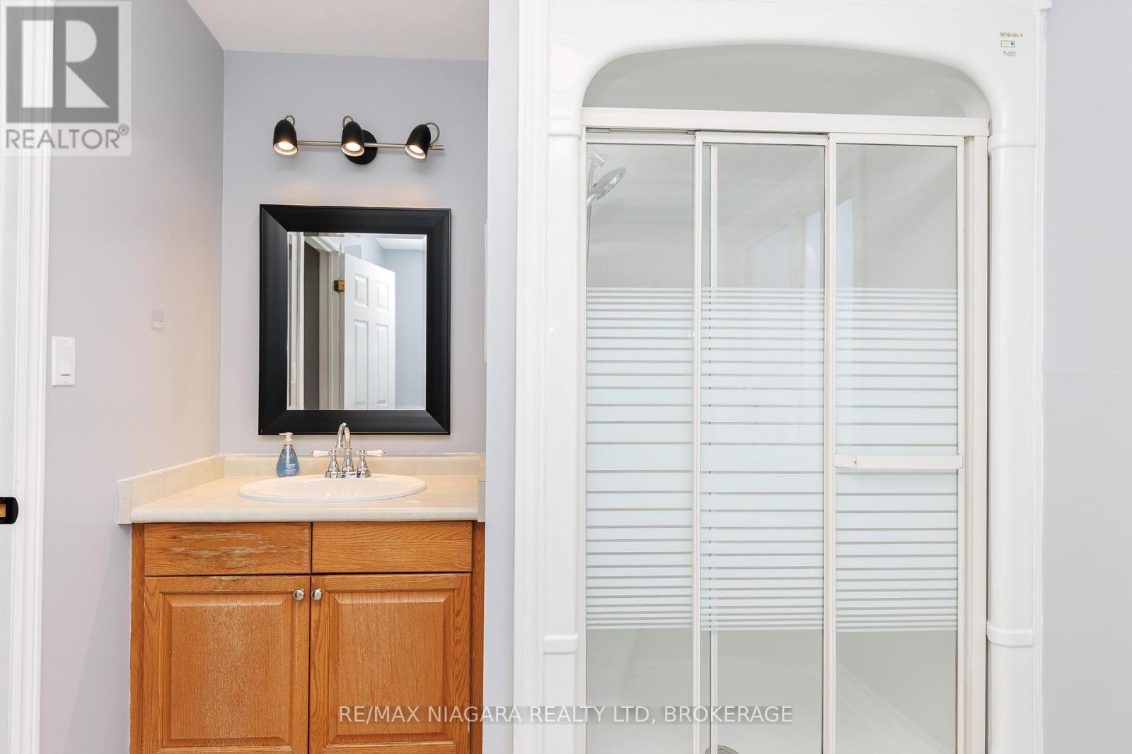 47 Honey Locust Circle, Thorold, Ontario  L2V 5E2 - Photo 32 - X13168946