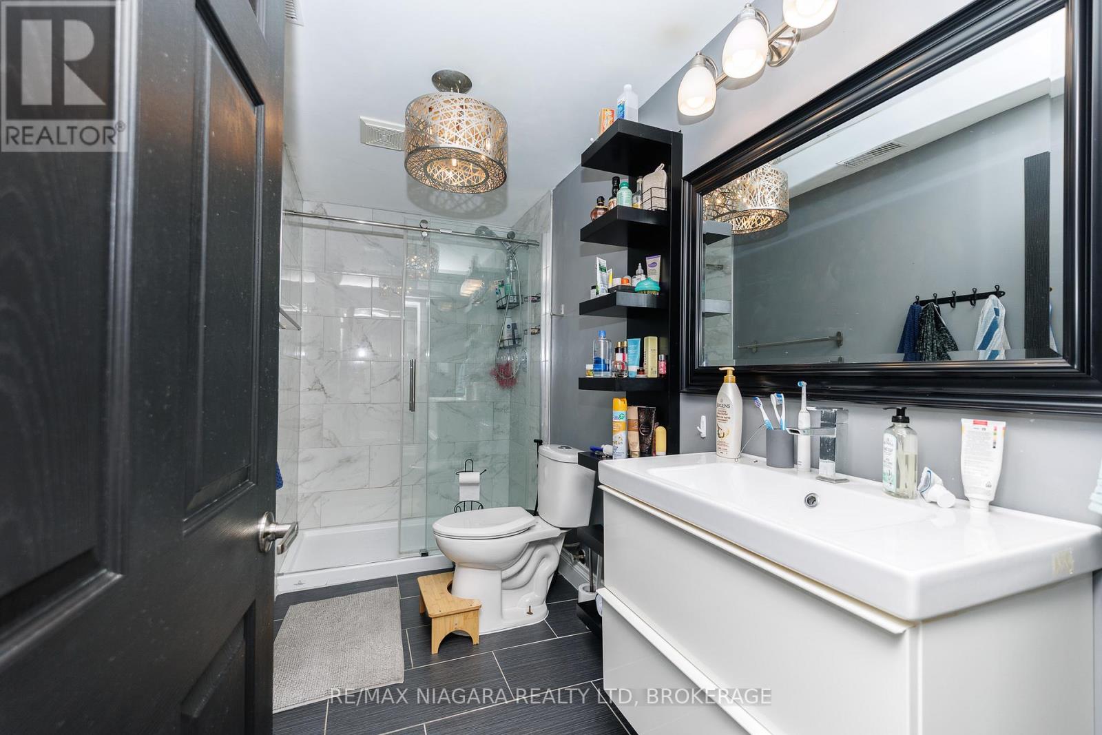 47 Honey Locust Circle, Thorold, Ontario  L2V 5E2 - Photo 45 - X13168946