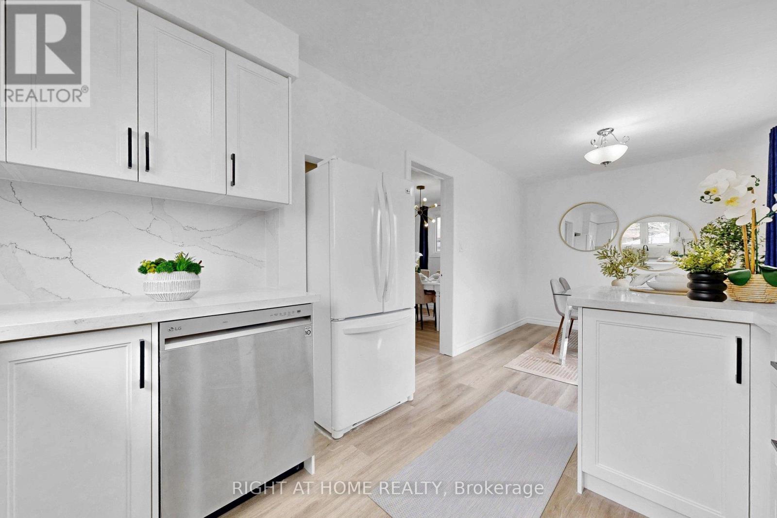 343 Fairlawn Street, Oshawa, Ontario  L1J 4R2 - Photo 13 - E13125362