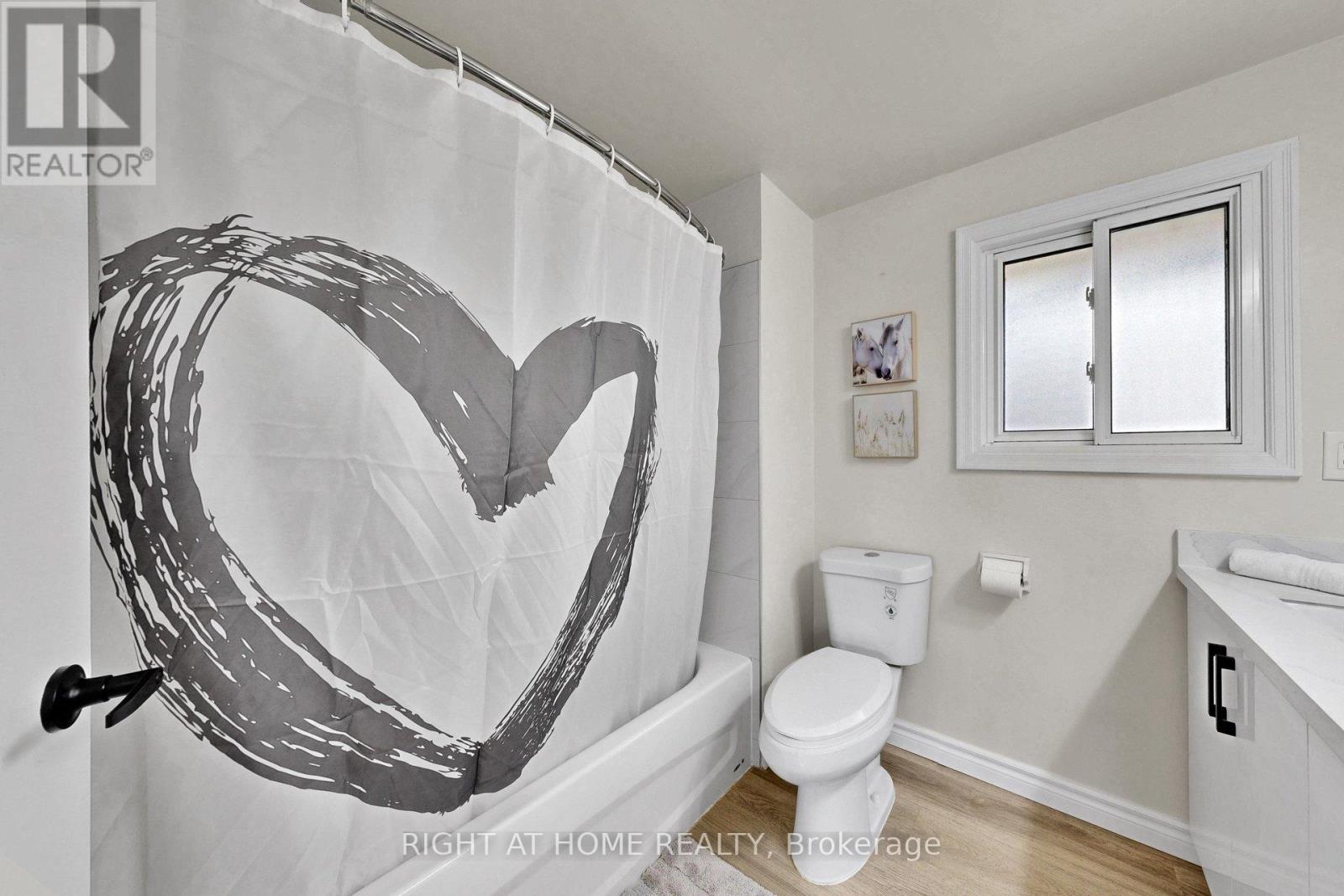 343 Fairlawn Street, Oshawa, Ontario  L1J 4R2 - Photo 25 - E13125362