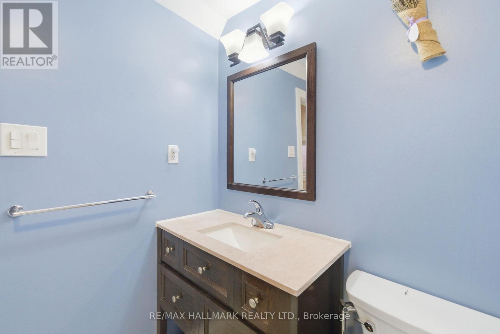 1002 Victoria Park Avenue, Toronto, Ontario  M4B 2J6 - Photo 31 - E13168706
