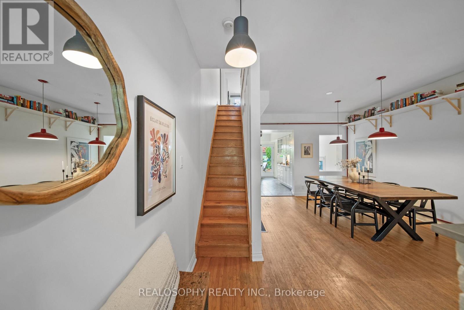 118 Ivy Avenue, Toronto, Ontario  M4L 2H7 - Photo 18 - E13168782