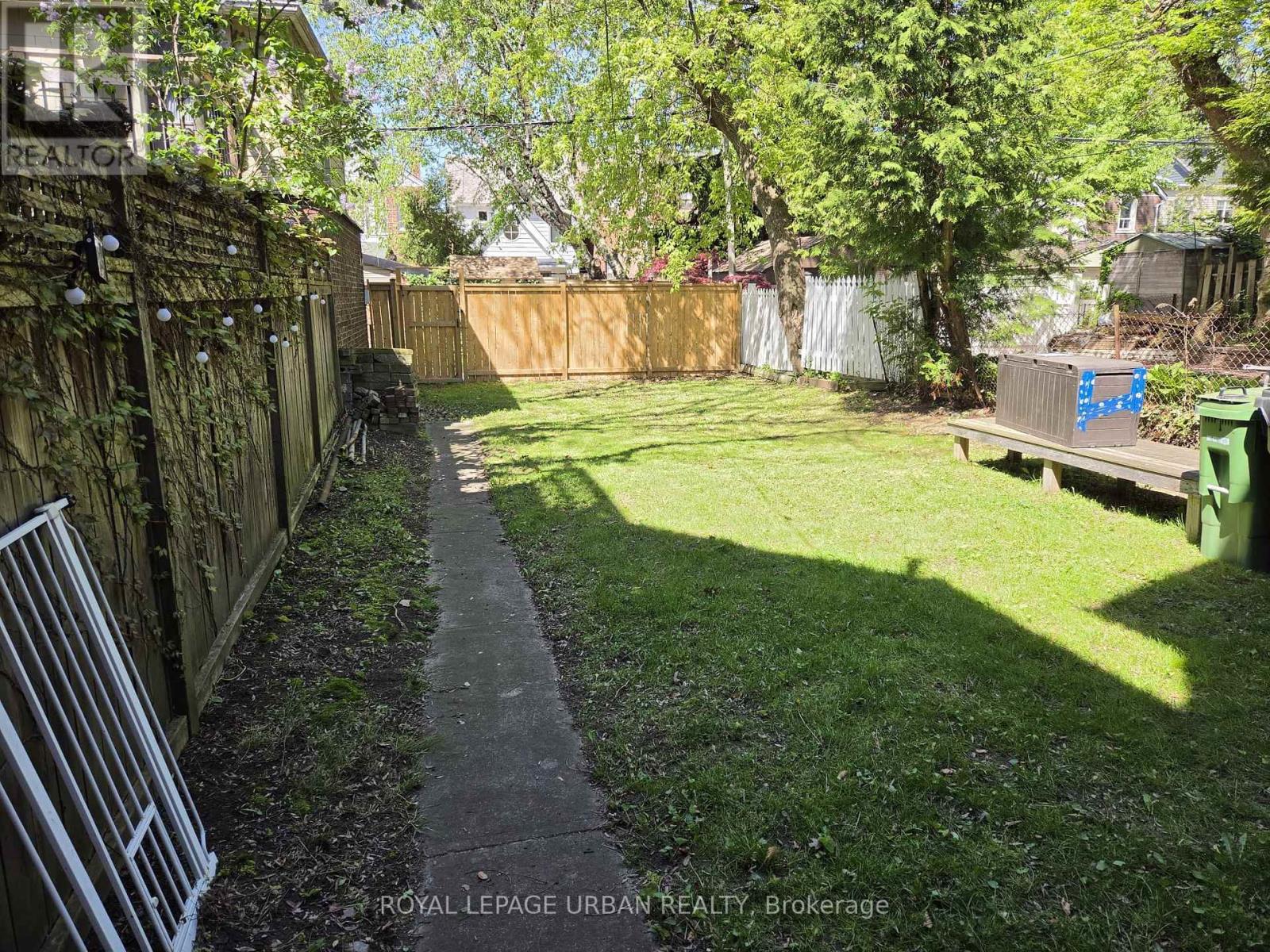 118 Ferrier Avenue, Toronto, Ontario  M4K 3H4 - Photo 5 - E13168808