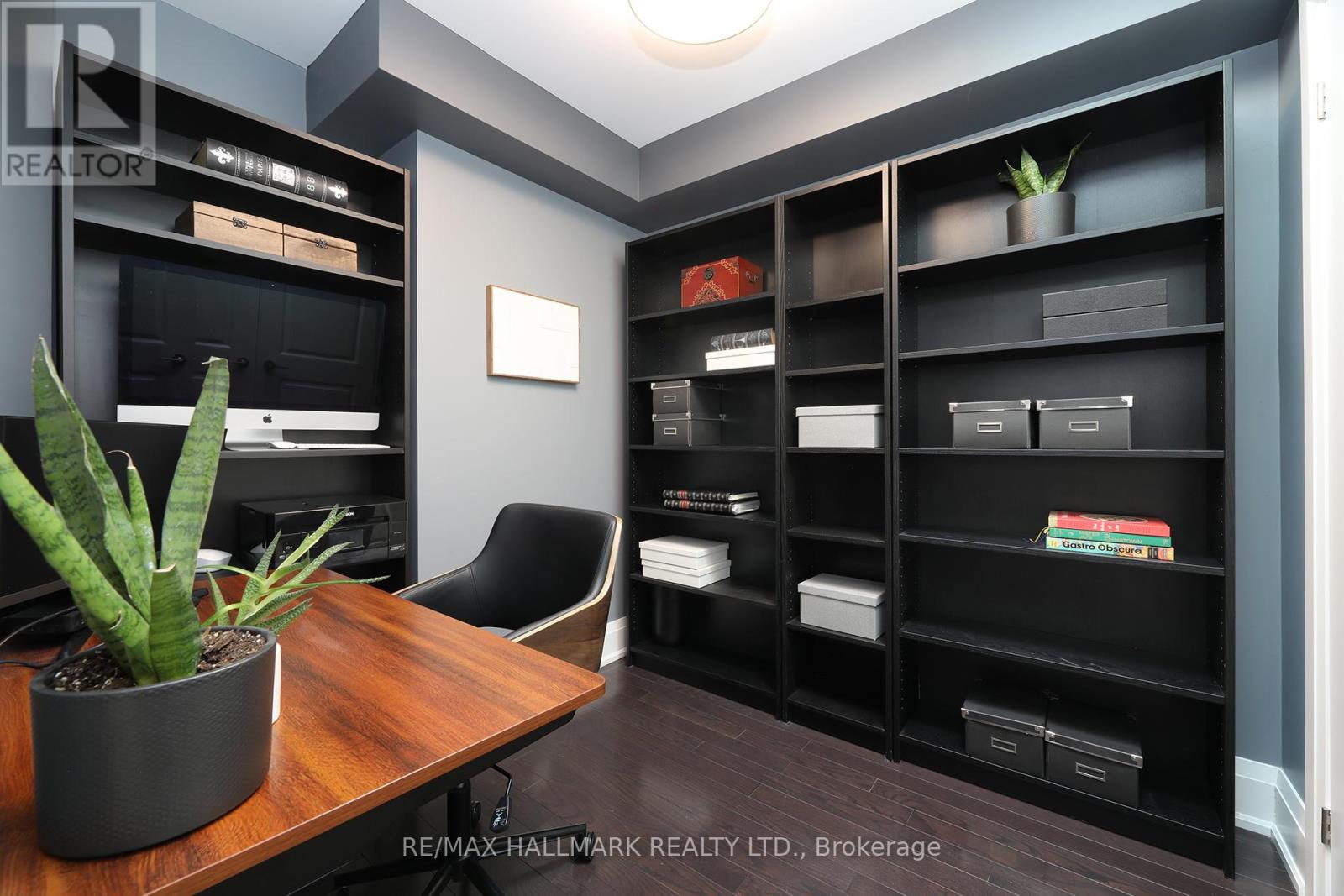 F - 1185 Queen Street E, Toronto, Ontario  M4M 1L6 - Photo 22 - E13168810