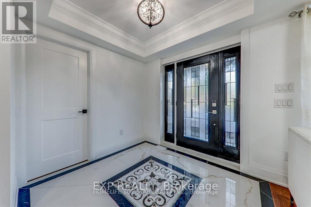 44 Tower Drive, Toronto, Ontario  M1R 3N9 - Photo 2 - E13168964
