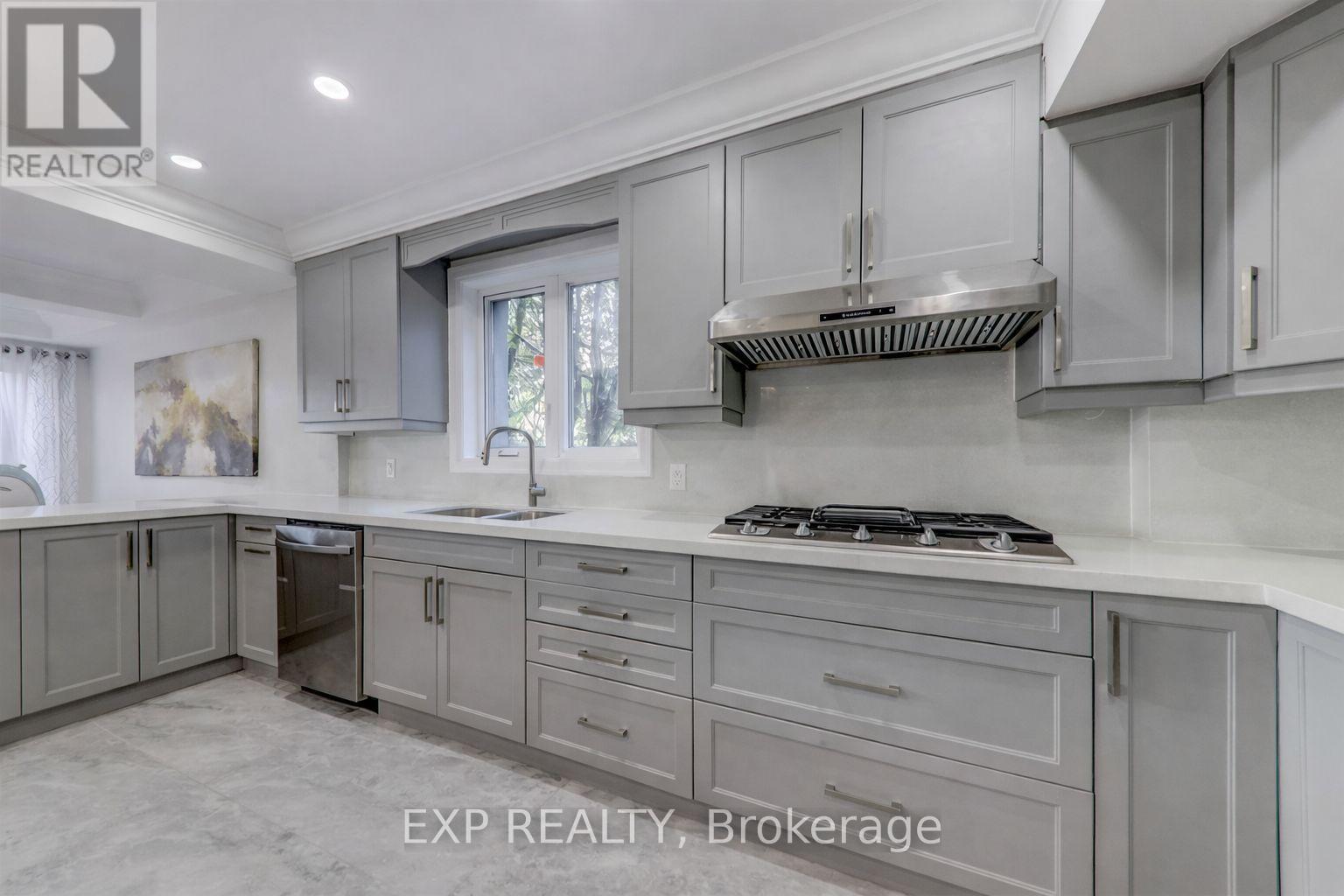 44 Tower Drive, Toronto, Ontario  M1R 3N9 - Photo 5 - E13168964