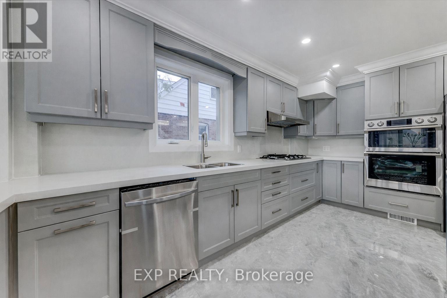 44 Tower Drive, Toronto, Ontario  M1R 3N9 - Photo 7 - E13168964