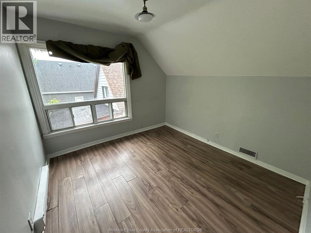 3153 Peter Street Unit# Upper, Windsor, Ontario N9C 1H3 - Photo 11 - 26012003