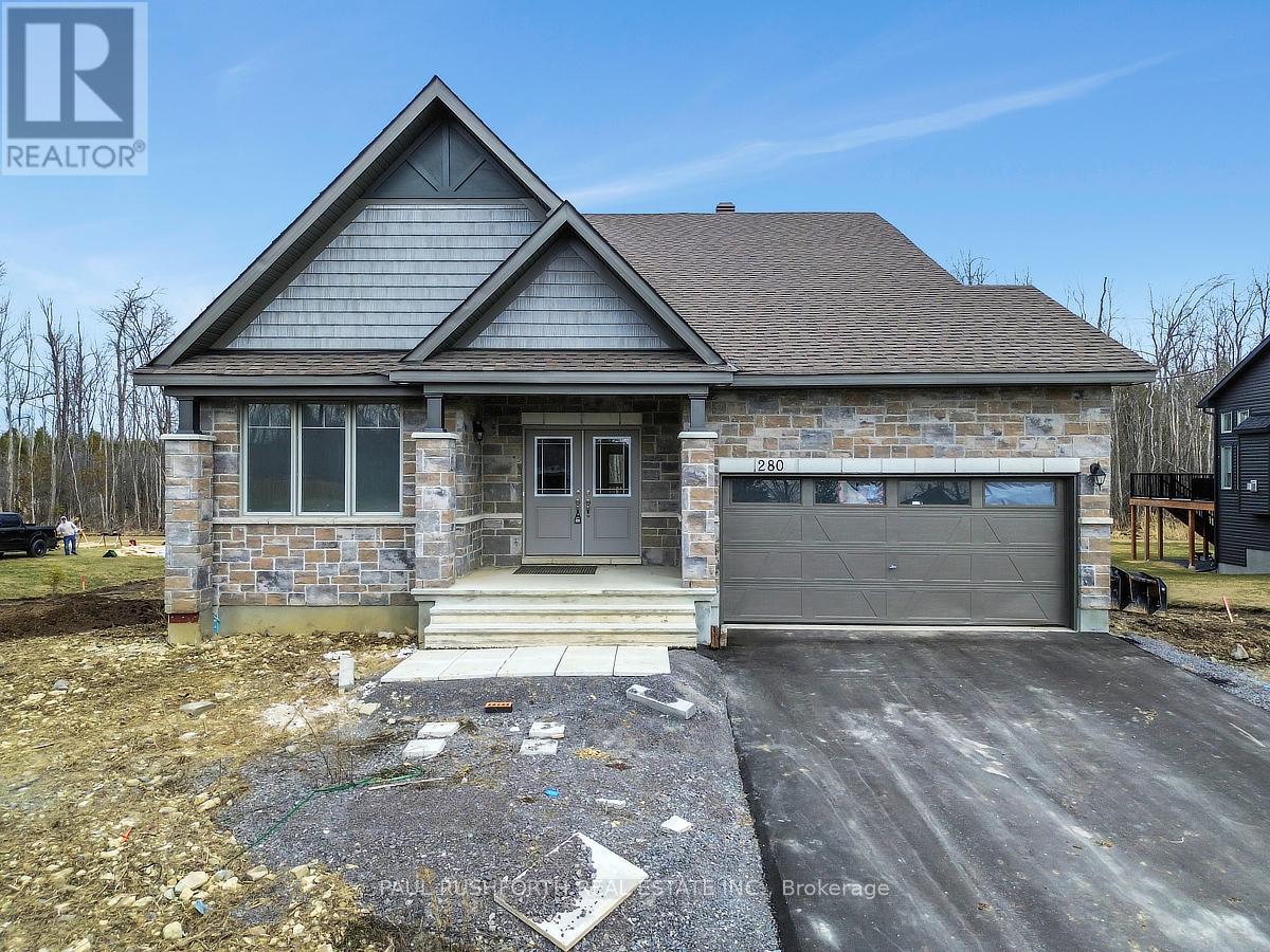 280 Antler Court, Mississippi Mills, Ontario  K0A 1A0 - Photo 4 - X12984404