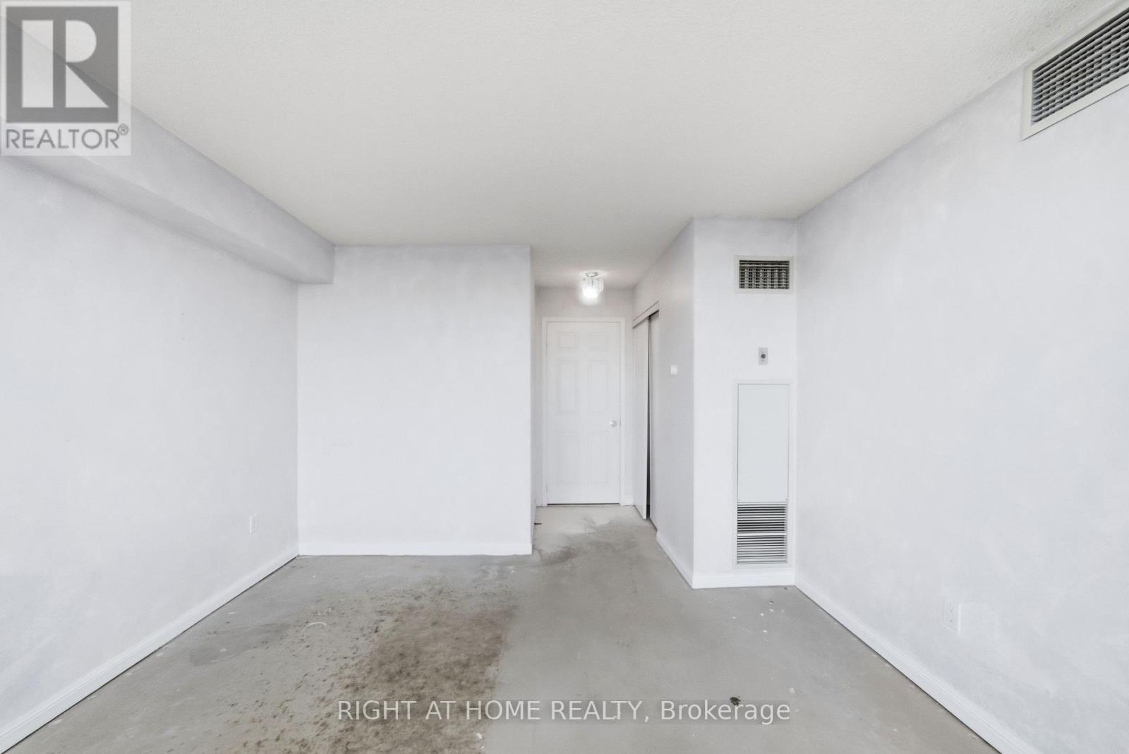 803 - 610 Bullock Drive, Markham, Ontario  L3R 0G1 - Photo 21 - N13138394