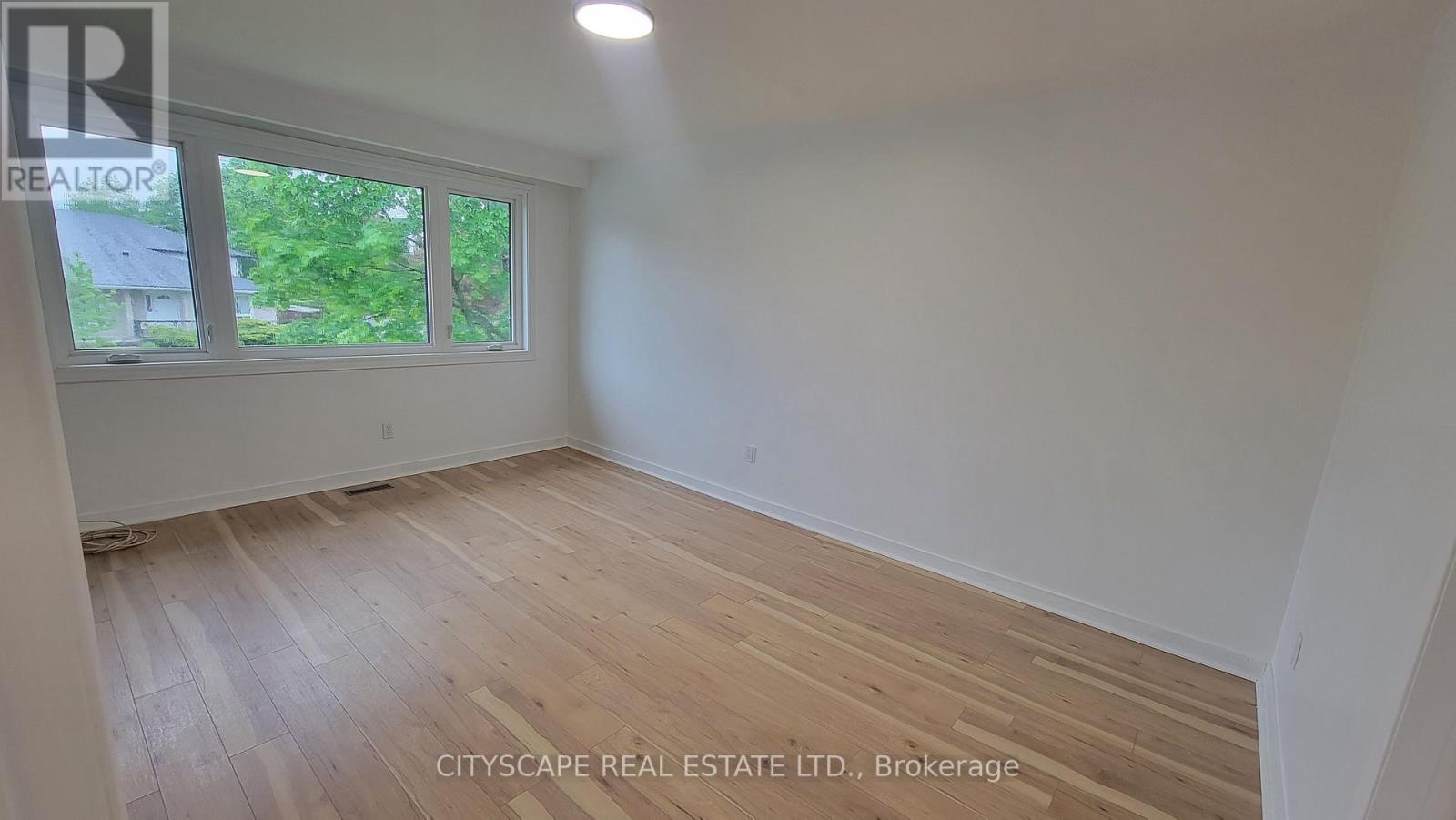 3450 Ellengale Drive, Mississauga, Ontario  L5C 1Z7 - Photo 11 - W13164118