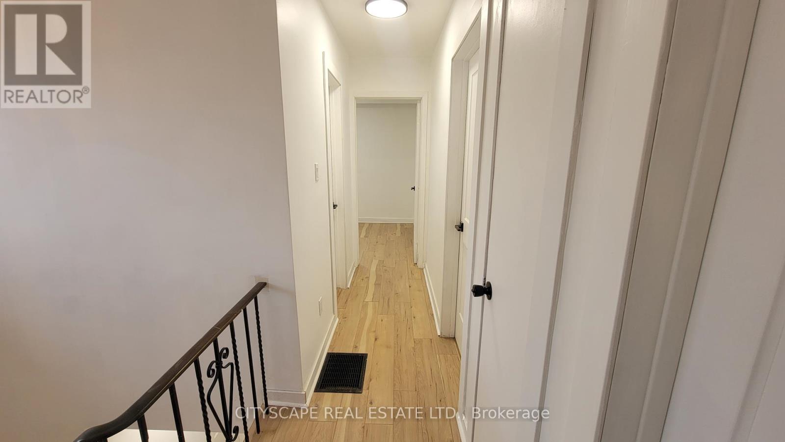 3450 Ellengale Drive, Mississauga, Ontario  L5C 1Z7 - Photo 15 - W13164118